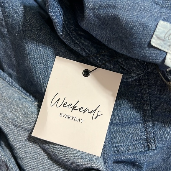 Wonderly size medium demin button front long sleeve top - Picture 8 of 10